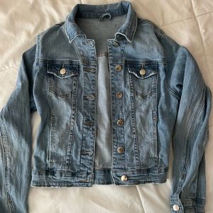 Lightwash Jean Jacket